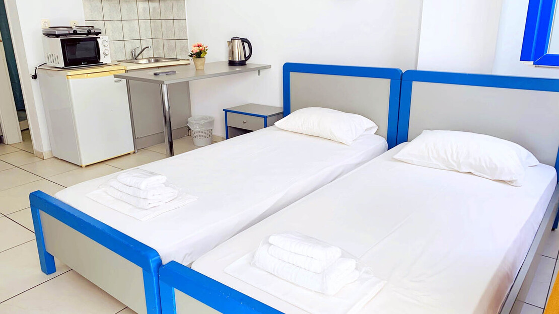 Kasavettis Center - Hotel Studio & Apartments